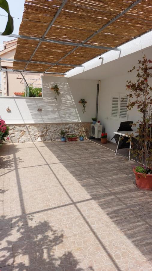 חוואר Apartments Dora מראה חיצוני תמונה