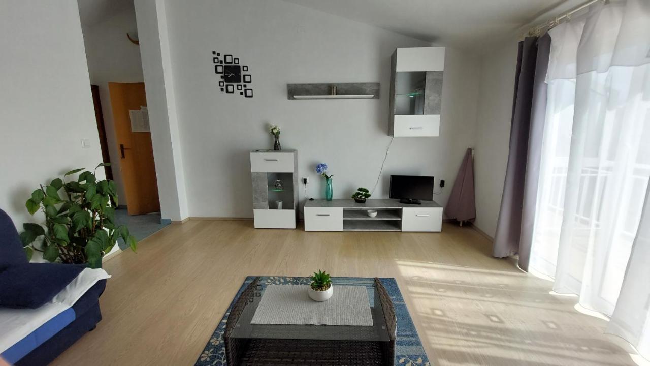 חוואר Apartments Dora מראה חיצוני תמונה