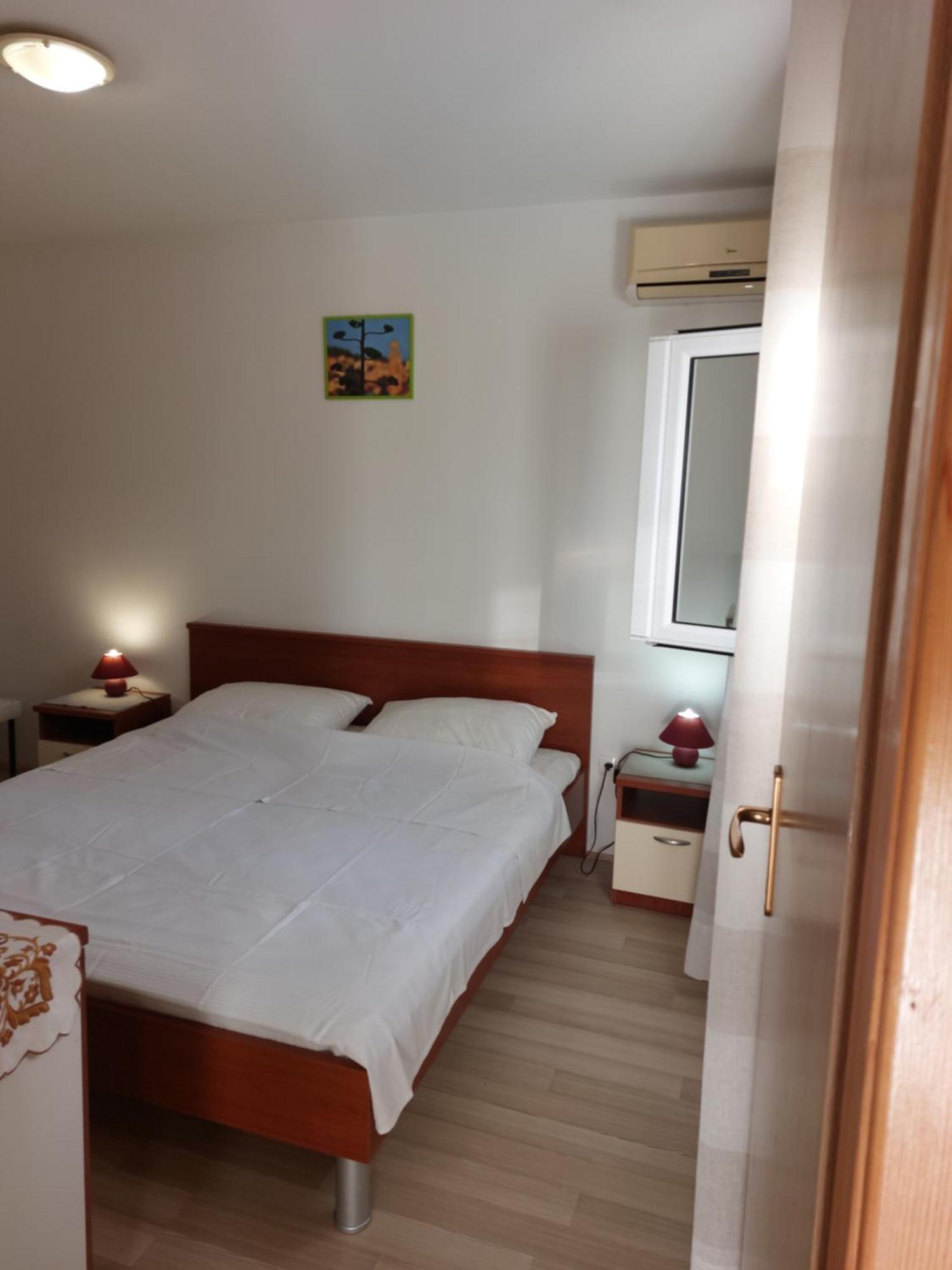 חוואר Apartments Dora מראה חיצוני תמונה
